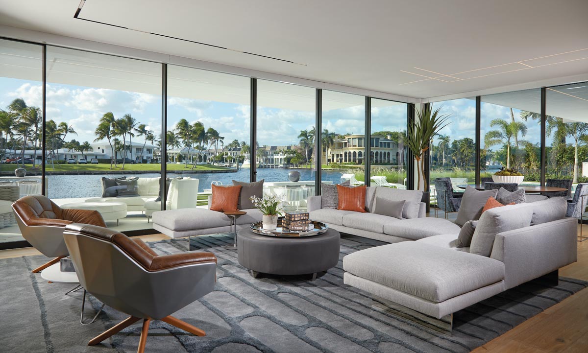 Seamless Modern Sophistication Along the Intracoastal